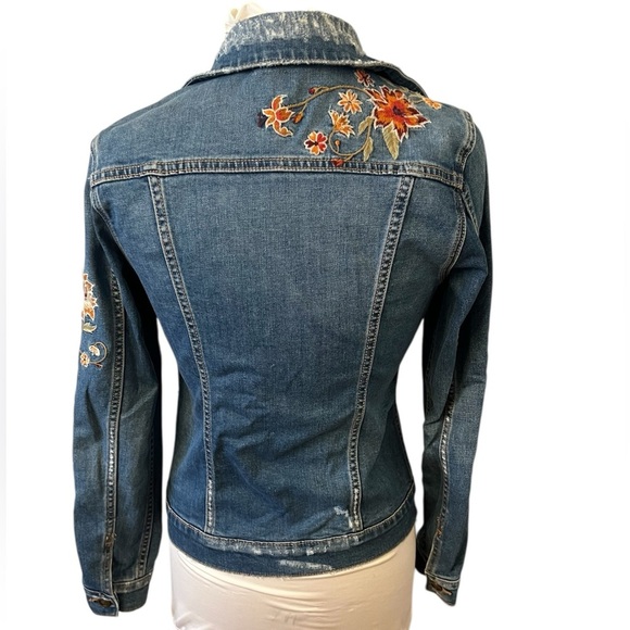 Driftwood Geena Embroidered Floral Denim Jacket -  XS - Picture 3 of 9